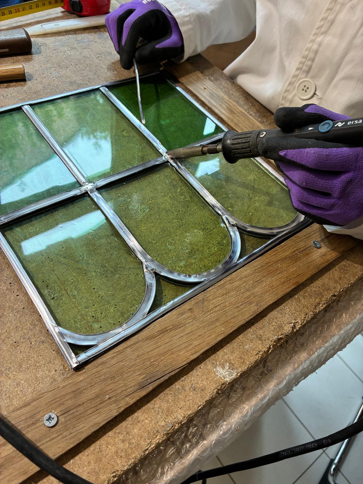 Soudure manuelle d'un réseau de plomb